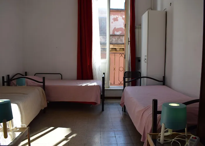 Bar Dell'artista 3*
